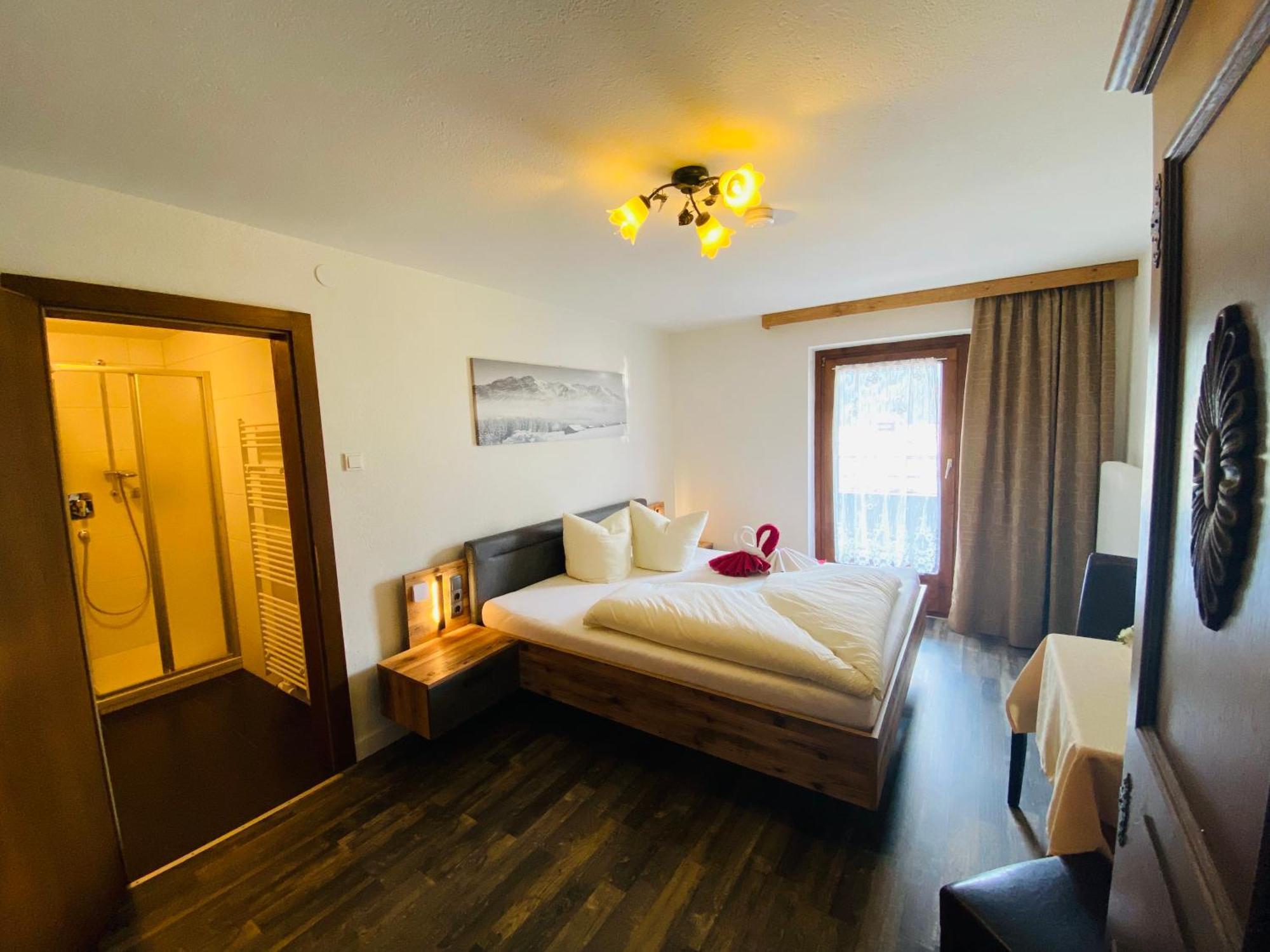 Pension Jagerhof - Sommercard Inkl - 5 Min Zum Hochzeiger แยร์สเซินส์ ภายนอก รูปภาพ